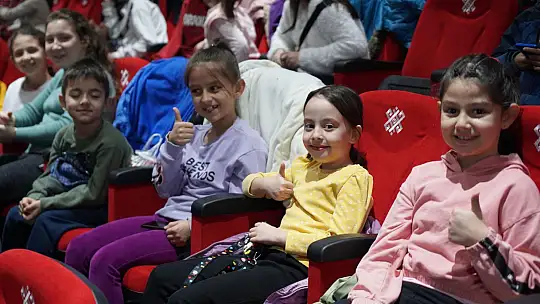 ALTIEYLÜL'DE TİYATRO GÜNLERİ BAŞLIYOR