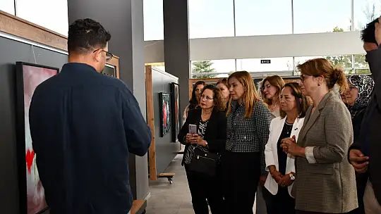 Arbil Akın'dan bir günde iki anlamlı ziyaret