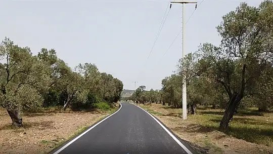 Kırsalda asfaltsız ve parkesiz yol kalmayacak