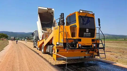 Kırsalda asfaltsız ve parkesiz yol kalmayacak