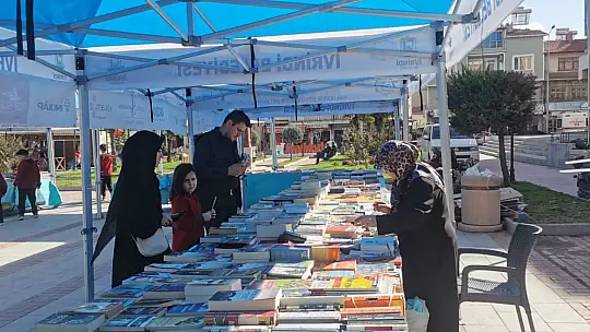 Kitapların Kalbi İvrindi'de Atıyor