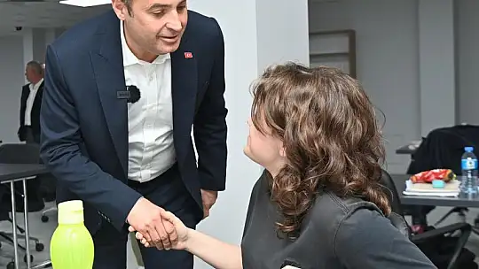 Başkan Akın'ın ilk ilçe ziyareti baba ocağı Gönen'e