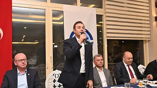 Başkan Akın'ın ilk ilçe ziyareti baba ocağı Gönen'e