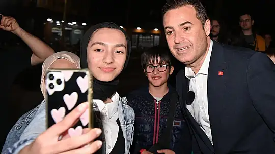 Başkan Akın'ın ilk ilçe ziyareti baba ocağı Gönen'e