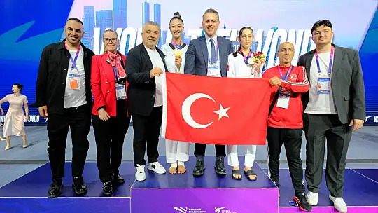 Balıkesir'in gururu Nafia Kuş Aydın 2. kez dünya şampiyonu