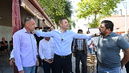 Başkan Akın, Aralarında Husumet Bulunan Aileleri Barıştırdı