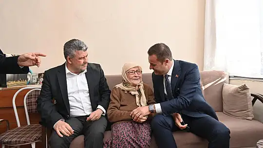 Başkan Akın, bayram ziyaretlerinde...
