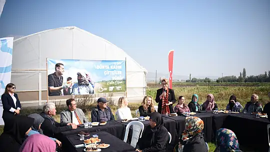 Büyükşehir'den kadın sera üreticilerinin maliyetini azaltan destekler