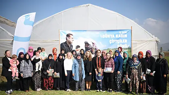 Büyükşehir'den kadın sera üreticilerinin maliyetini azaltan destekler