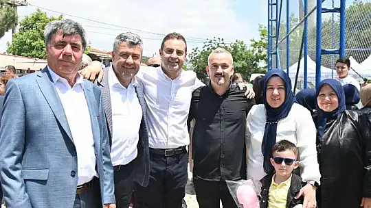 Başkan Akın, hayırlarda vatandaşlarla bir araya geldi