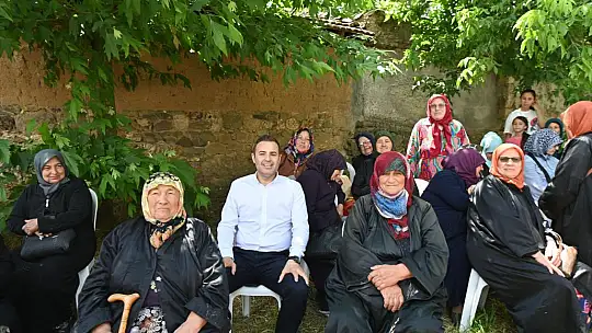 Başkan Akın, hayırlarda vatandaşlarla bir araya geldi
