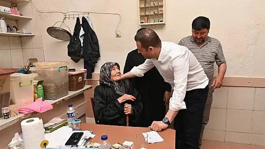 Başkan Akın, hayırlarda vatandaşlarla bir araya geldi