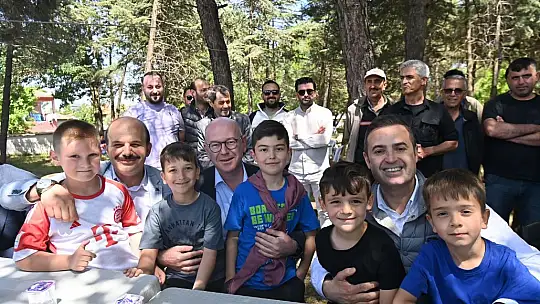 Başkan Akın: Vatandaşlarımızla kol kola yürüyeceğiz