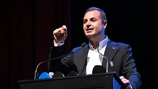 Başkan Akın'dan personele zam müjdesi
