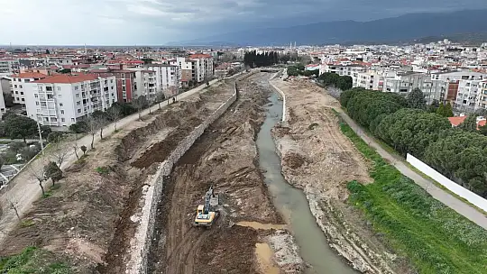 Büyükşehir, Edremit'in değerine değer katıyor
