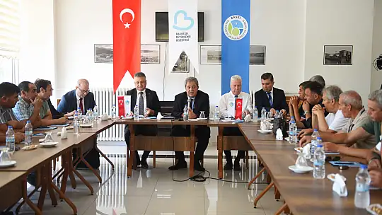 BASKİ, Muhtarlarla Ayvalık'ın Su Sorununu Görüştü