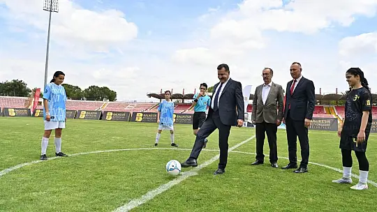Başkan Yılmaz, Amatör Spor Kulüplerine Desteği 60 Milyona Çıkardı