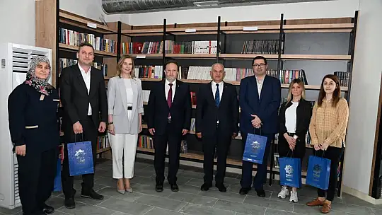 Karesi Ailesi Bayramlaştı