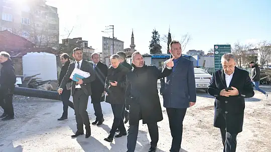 Karesi Petrol Ofisi yıkılıyor, Çay Deresi bitiyor!