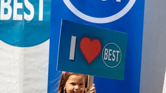 Best 2 Bin Çalışanıyla Piknik Yaptı