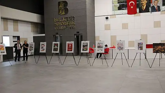 Darbecilere Meydan Okuyan Manşetler Sergilendi