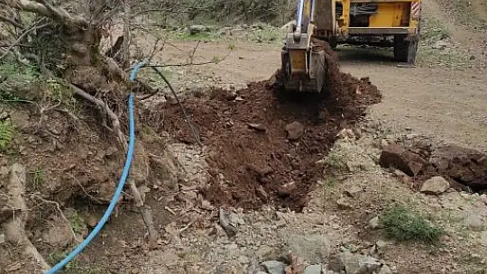 Burhaniye Kırsal Mahallelerinde Çalışmalar Devam Ediyor
