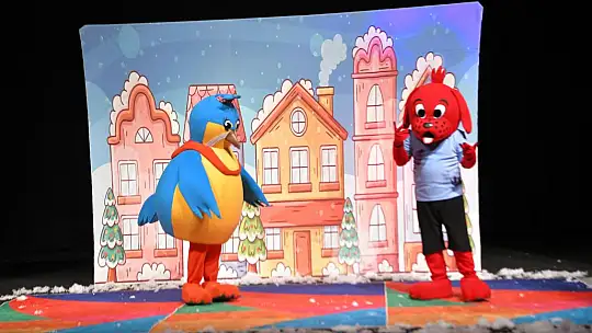 Tiyatro Festivali'ne izleyici akını