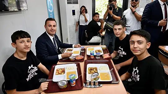 Büyükşehir, öğrenciler için Yakın Mutfakı hizmete açtı
