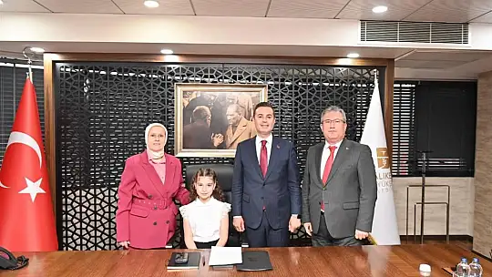 Büyükşehir'de koltuk, Atatürk çocuklarına emanet