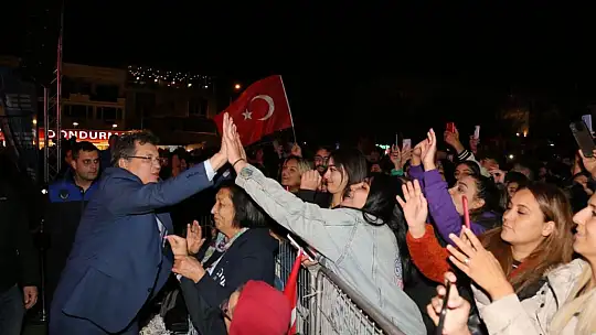 Edremit'te Fener Alayı Coşkusu