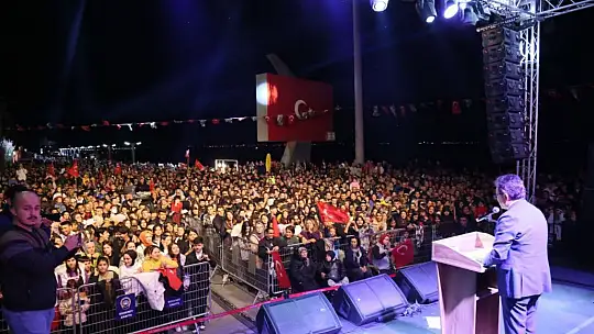 Edremit'te Fener Alayı Coşkusu