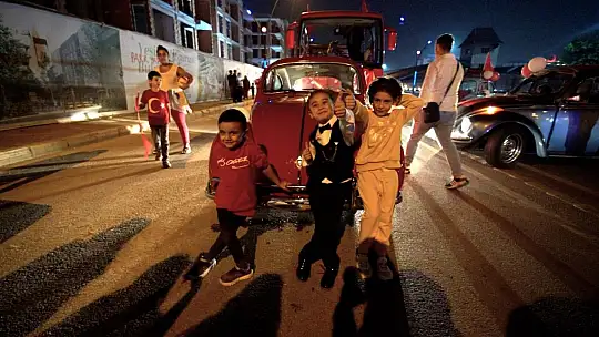 Balıkesir'de 100. Yıl Coşkusu