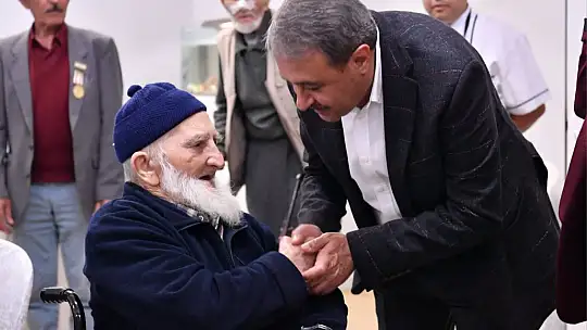 Huzurevinde İftar Vakti