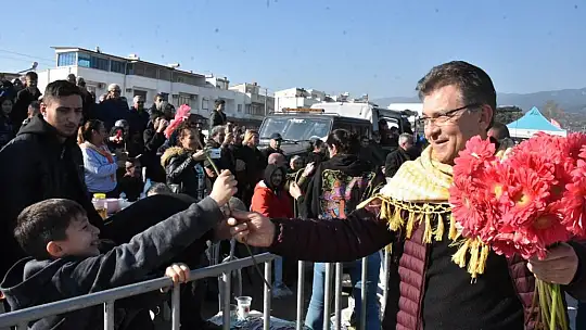 7. Geleneksel Edremit Deve Güreşleri Festivali