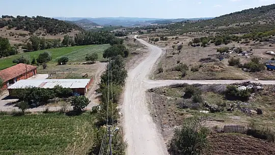 Altıeylül'de Yol Çalışmaları Sürüyor