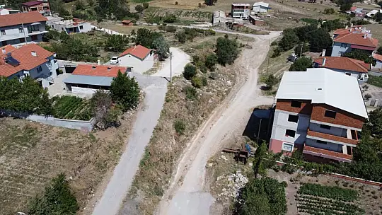 Altıeylül'de Yol Çalışmaları Sürüyor
