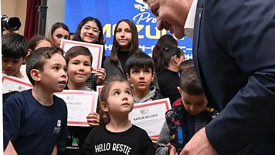 BÜYÜKŞEHİR, KODLAMA EĞİTİMLERİYLE 2.612 ÇOCUĞA ULAŞTI
