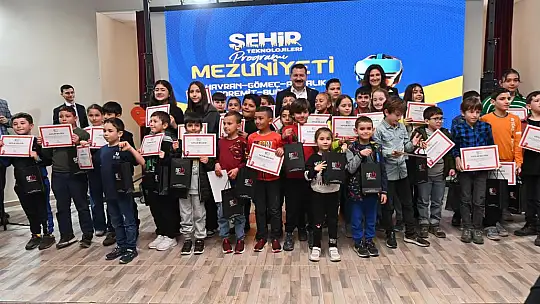 BÜYÜKŞEHİR, KODLAMA EĞİTİMLERİYLE 2.612 ÇOCUĞA ULAŞTI