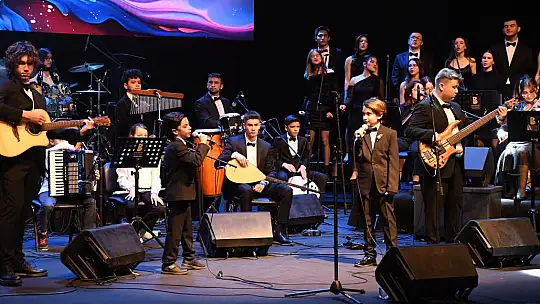 Genç yetenekler, MOD10'la sahneye çıkıyor