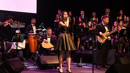 Genç yetenekler, MOD10'la sahneye çıkıyor
