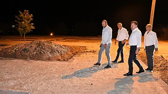 21 Saatini Şehre Adayan Başkan
