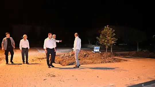21 Saatini Şehre Adayan Başkan
