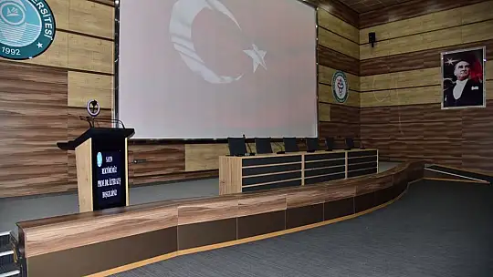 BAÜN Tıp Fakültesinde Yeni Konferans Salonu Faaliyete Açıldı