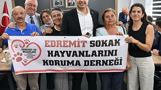 Başkan Akın, Edremitlilerle buluştu