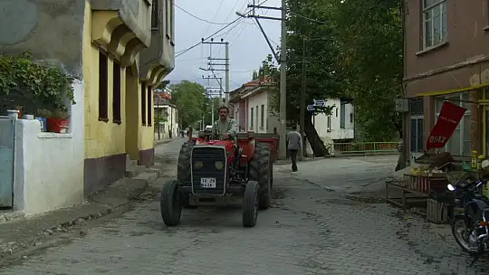 Sındırgı'da İlçenin Çehresini Değiştirecek Çalışmalar Sürüyor