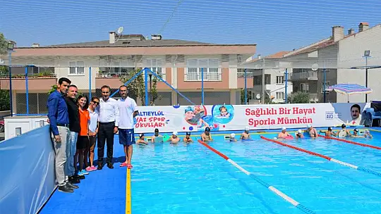 Yüzme Bilmeyen Kalmasın Projesi