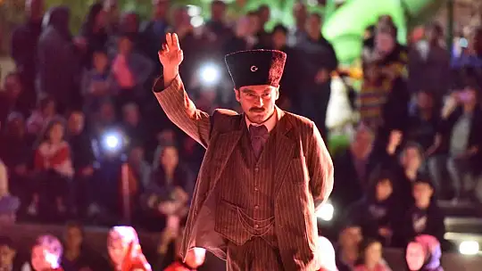 Gençler Altıeylül'de buluştu