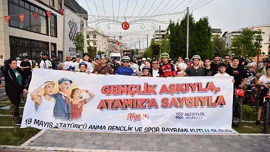 Gençler Altıeylül'de buluştu