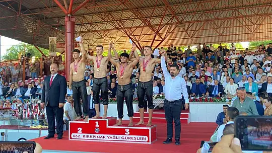 Balıkesir Büyükşehir Kırkpınar'dan Madalyalar İle Döndü