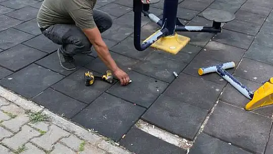 Altıeylül'de sosyal alanlar düzenleniyor